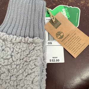 Timberland Brand new mittens…can be worn by women or men